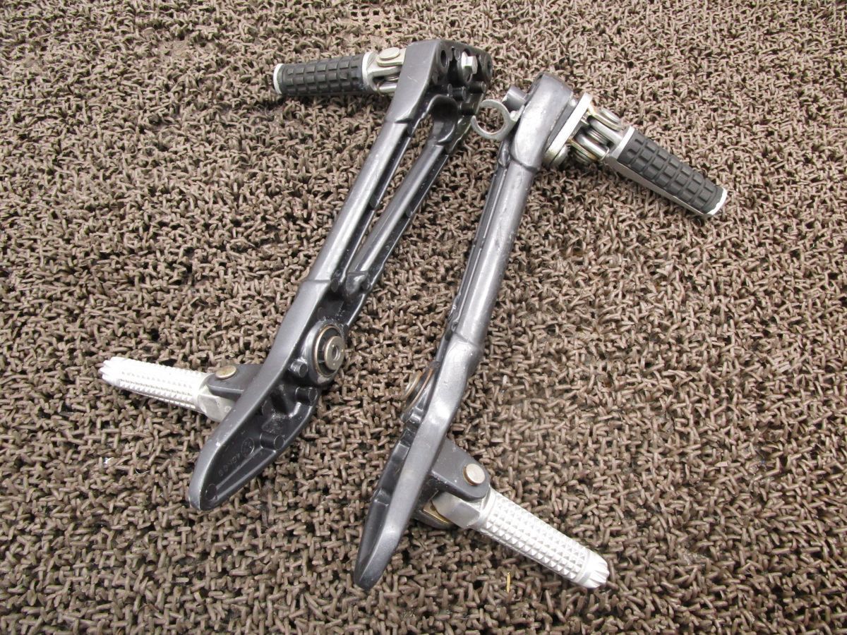 ルネッサ ステップ ステー 左右 ▲A4269！メイン タンデム 4DN ヤマハ 【 4DN 】 キャブ車 動画有