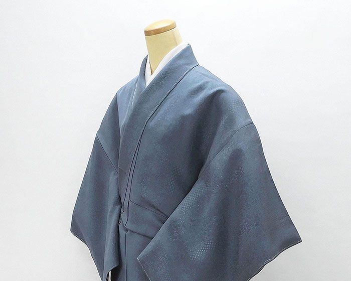 色無地 未着用美品 正絹 青灰色 身丈170cm 裄丈63.5cm 未使用 新古品 着物 結婚式 入学式 卒業式 a4034 色無地 未着用美品 正絹 青灰色 身丈170cm 裄丈63.5cm 未使用 新古品