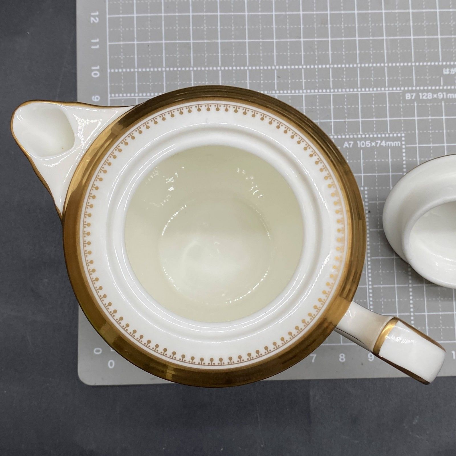 ノリタケ 　グランブロシェ　ティーポット　Noritake ティーカップ 希少 ノリタケ グランブロシェ ティーポット シュガーポット