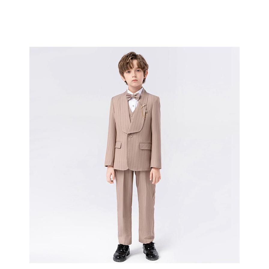 子供服フォーマルスーツ