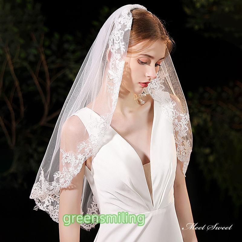 新品未使用 レディースファッション 人気商品 お花の生地に