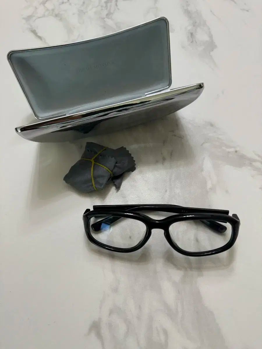 OS GENTLE MONSTER ジェントルモンスター rna 01 ブラック