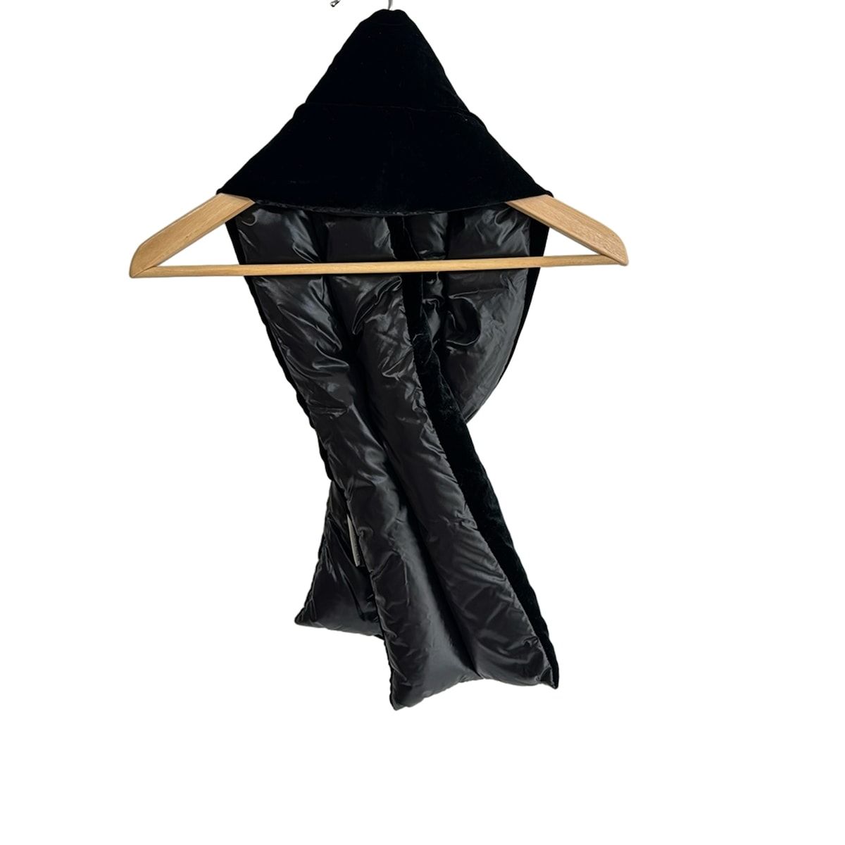 MONCLER(モンクレール) マフラー美品 - 黒 SCIARPA/ダウン