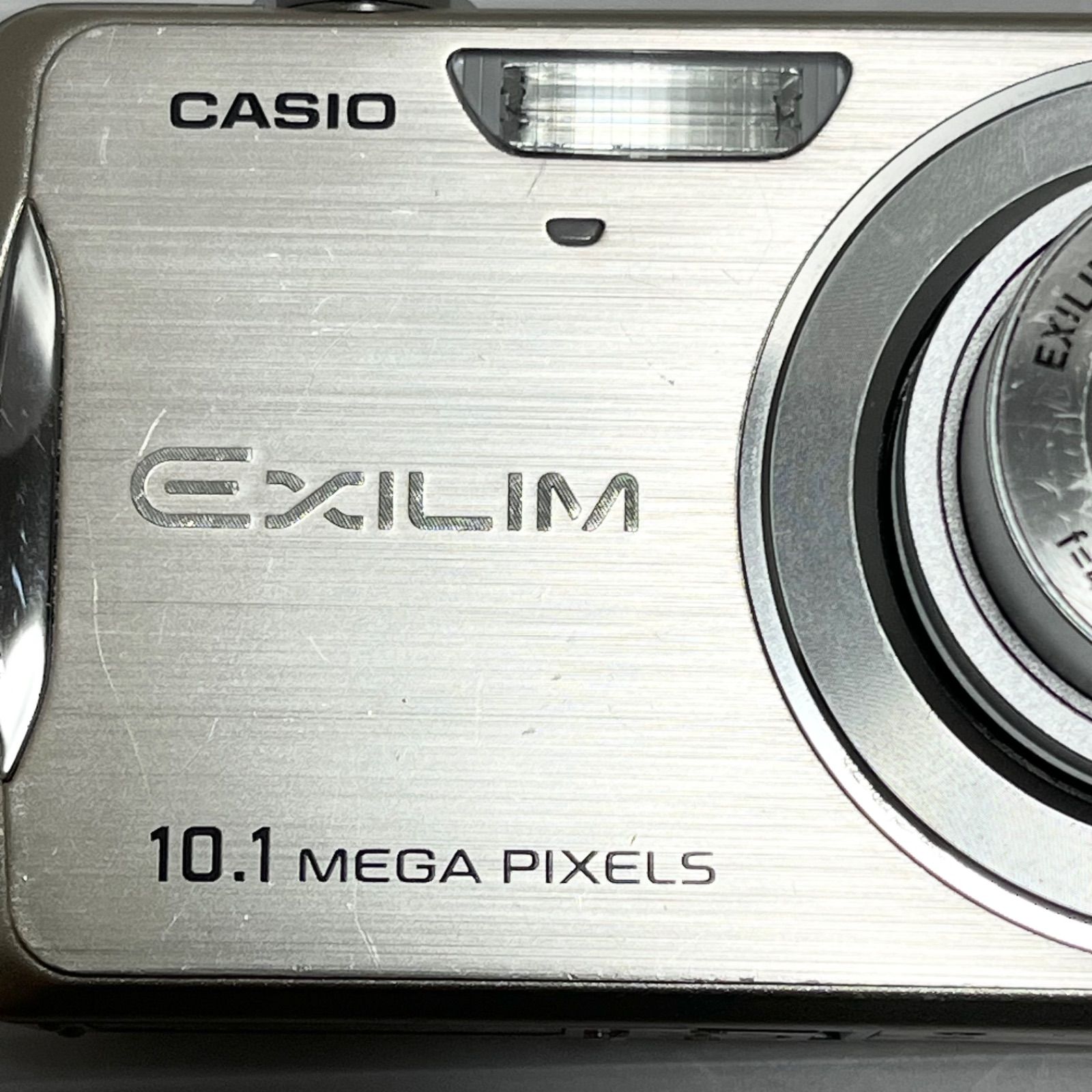 カメラ CASIO EXILIM EX-Z270 ゴールド