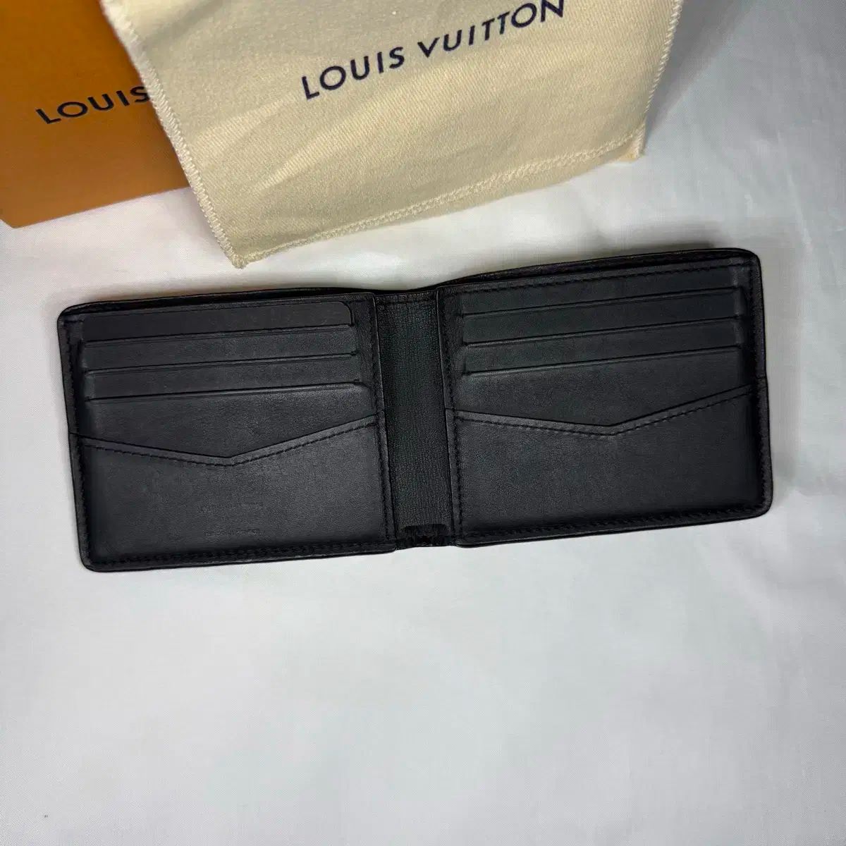 NFC ルイ ヴィトン トリヨン モノグラム ブラック スリム ウォレット 二つ折り財布 M69075 WWW_NOITHATQUANGTHANH_NET
