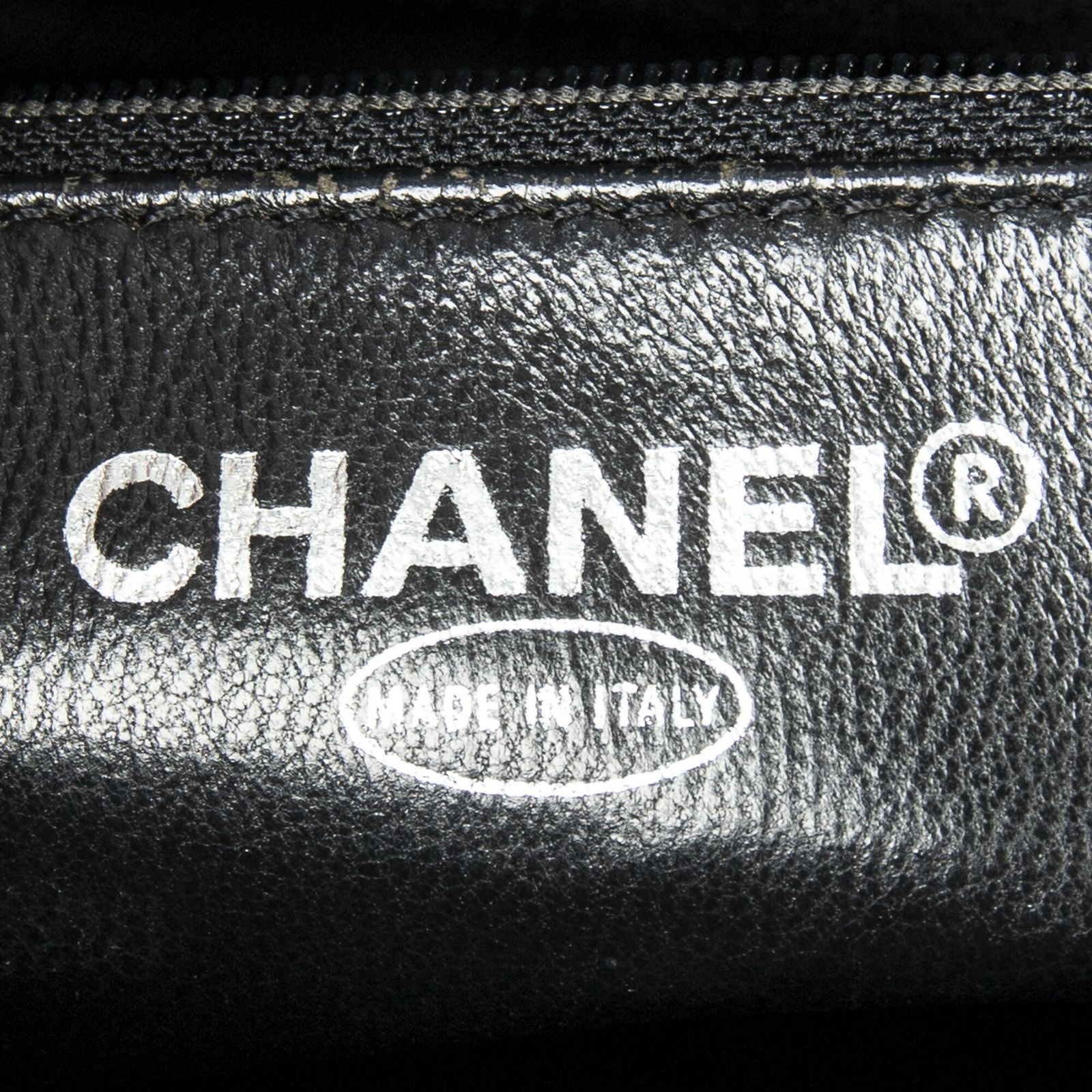 シャネルタイムレスメダリオントート黒マトラッセキャビアレザーA