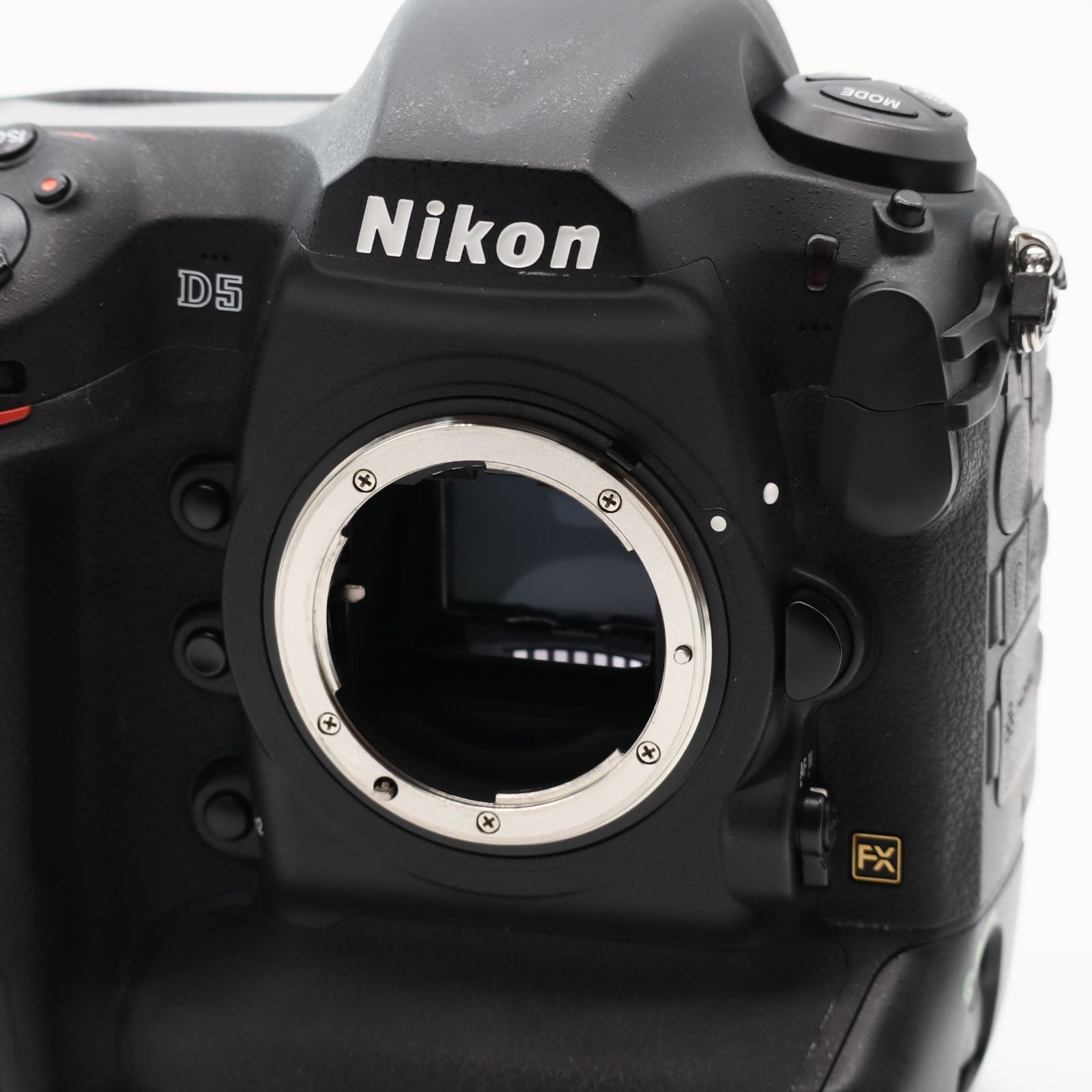 Nikon デジタル一眼レフカメラ D5 (XQD-Type) #3561 Nikon D5 (XQDタイプ) - LIGHT UP RENTAL