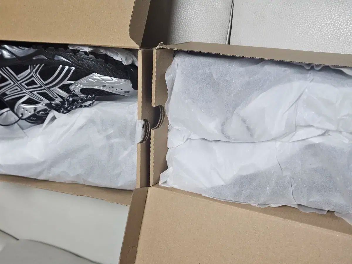 Asics アシックス ゲル ニンバス ピュアブラックシルバー KREAM 選択肢があります OLIVEOS_COM_TR