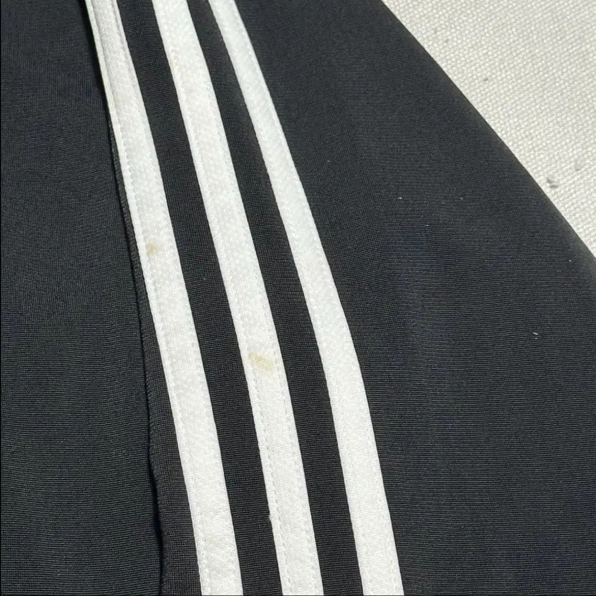 トラックジャージ