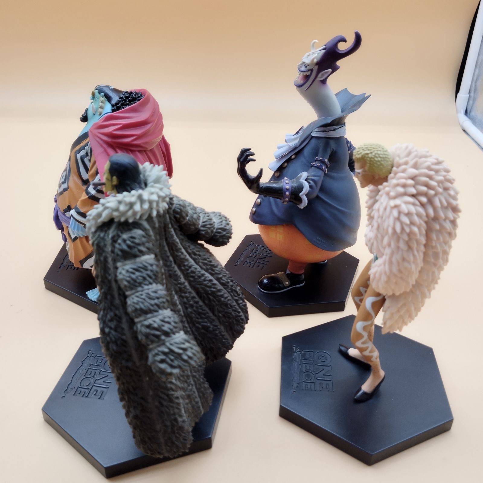 ONE PIECE ワンピース 非売品 フィギュア 2025年最新】Yahoo!オークション -ワンピース 非売品 フィギュア
