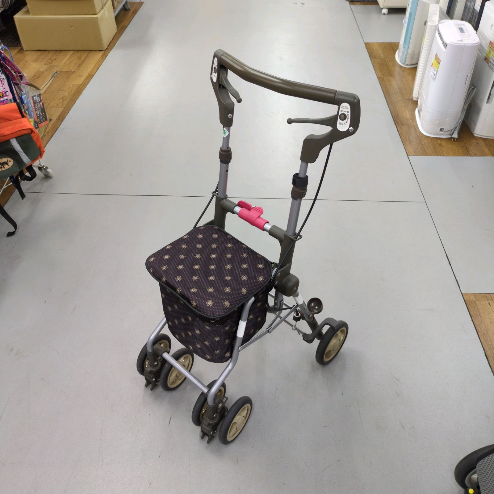 J320 ★多少使用感★島製作所★シルバーカー★ミニティ J320 ☆多少使用感☆島製作所☆シルバーカー☆ミニティ 【公式通販】