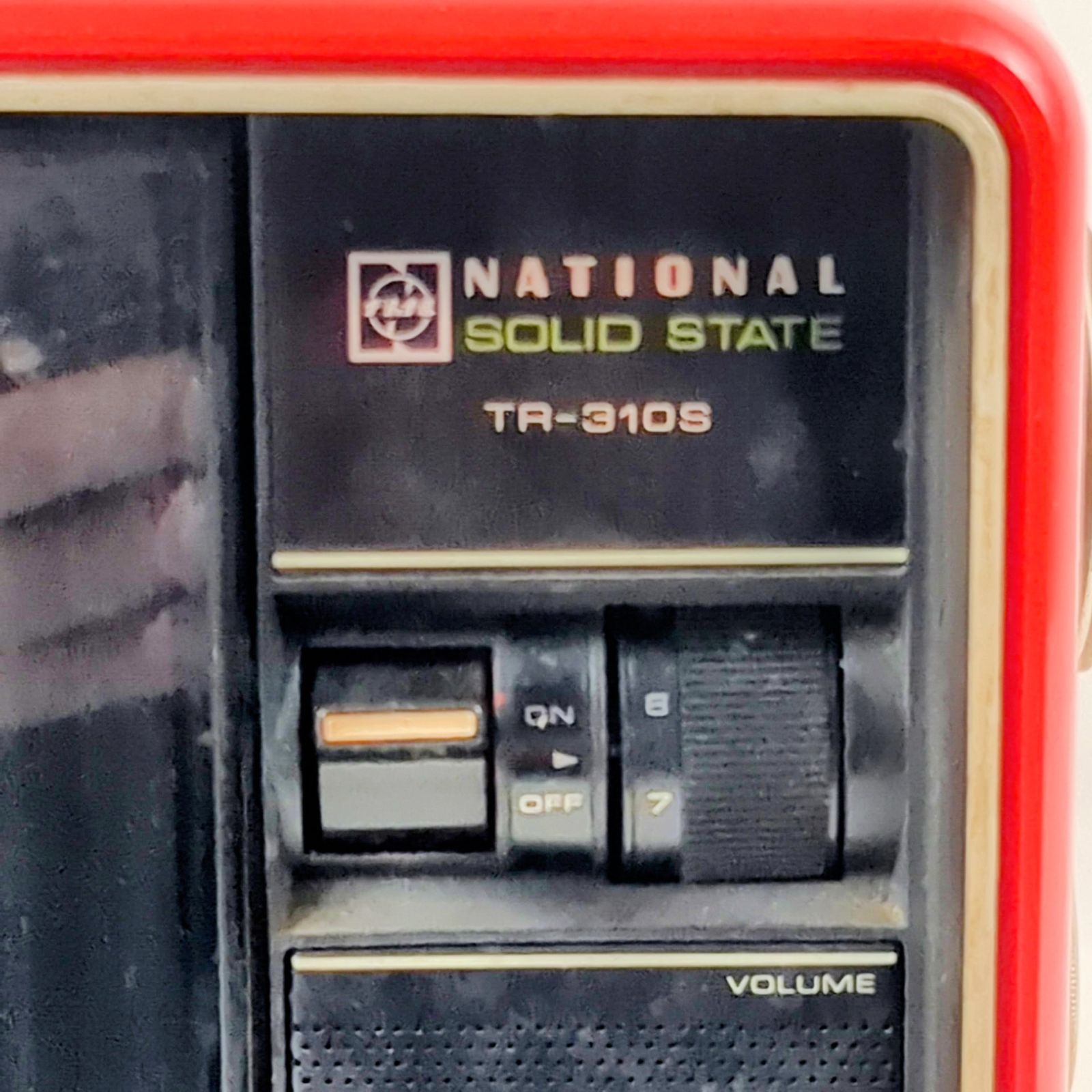 74年式ナショナル製ブラウン管テレビ