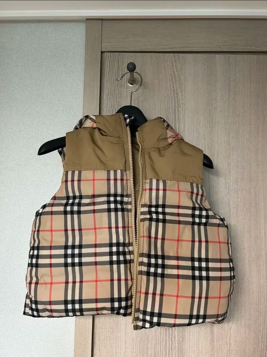 BURBERRY
