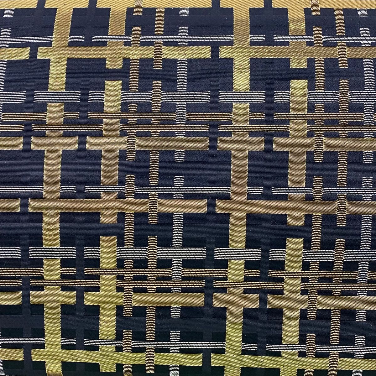 袋帯 秀品 幾何学模様 箔 金銀糸 黒 全通 正絹