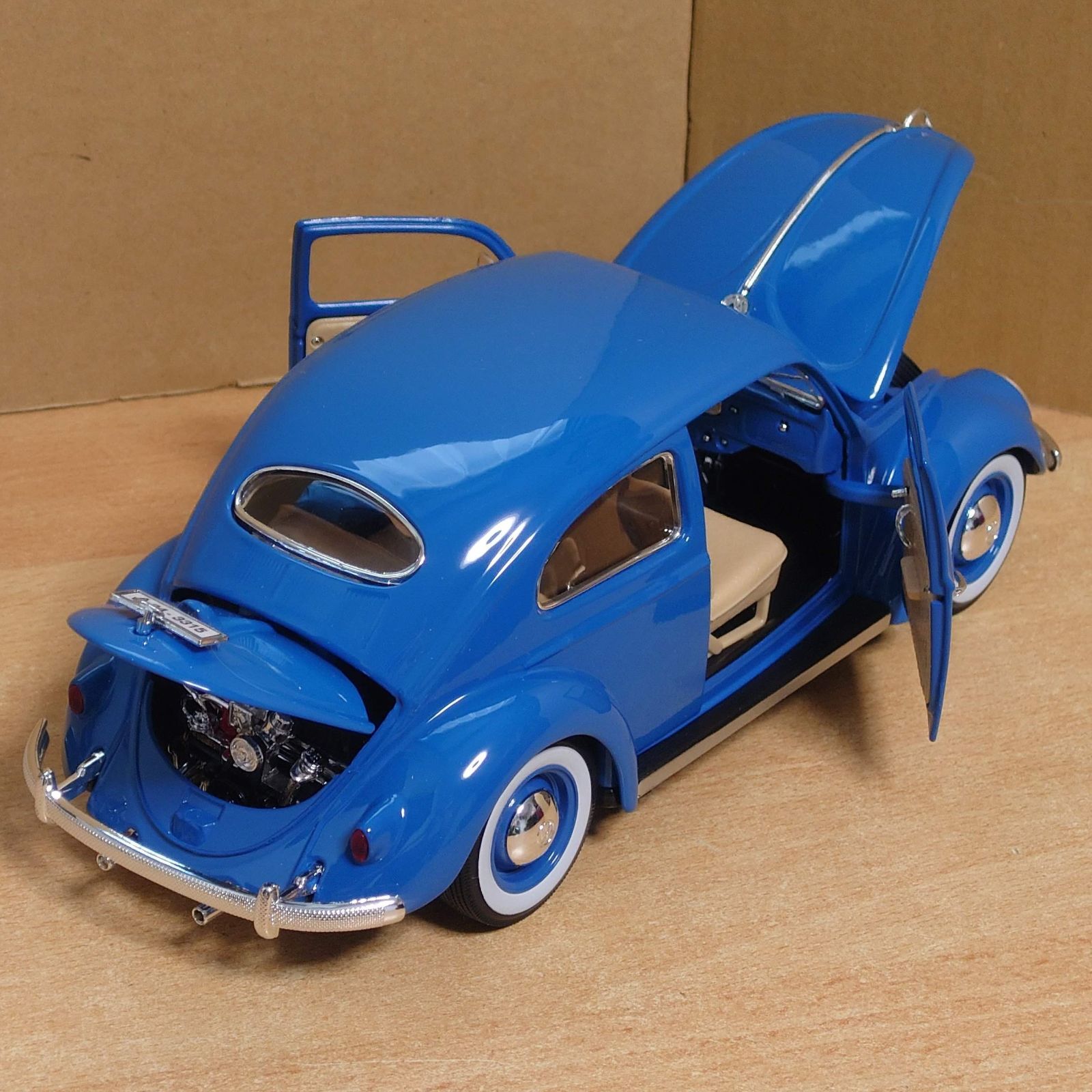 1/18 フォルクスワーゲン ビートル ブルー BEETLE 1955 ミニカー 1/18 フォルクスワーゲン ビートル ブルー BEETLE 1955 ミニカー