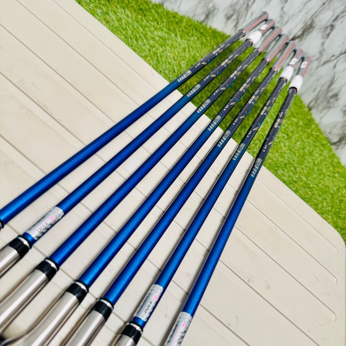 新品未使用 レフティ】13代目ゼクシオ XXIO13 アイアンセット 7本 R