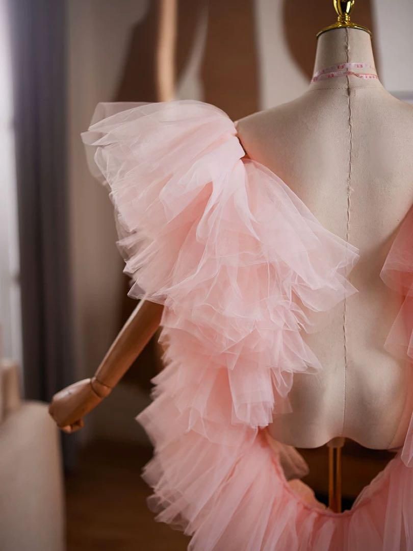 フリルがゴージャスなソフトチュールのロングショール ピンク 新品未使用 レディースファッション 人気商品 ソフトチュールのフリル