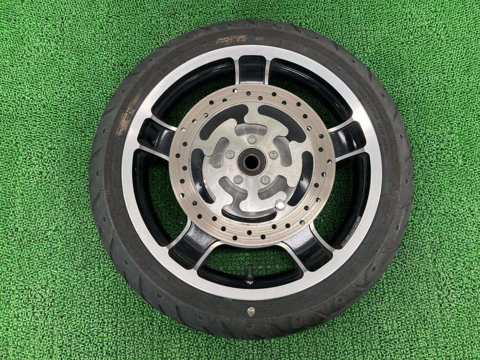 FLHX1690 フロントホイール 5HD1KBME0CB632*** ハーレー 純正 バイク