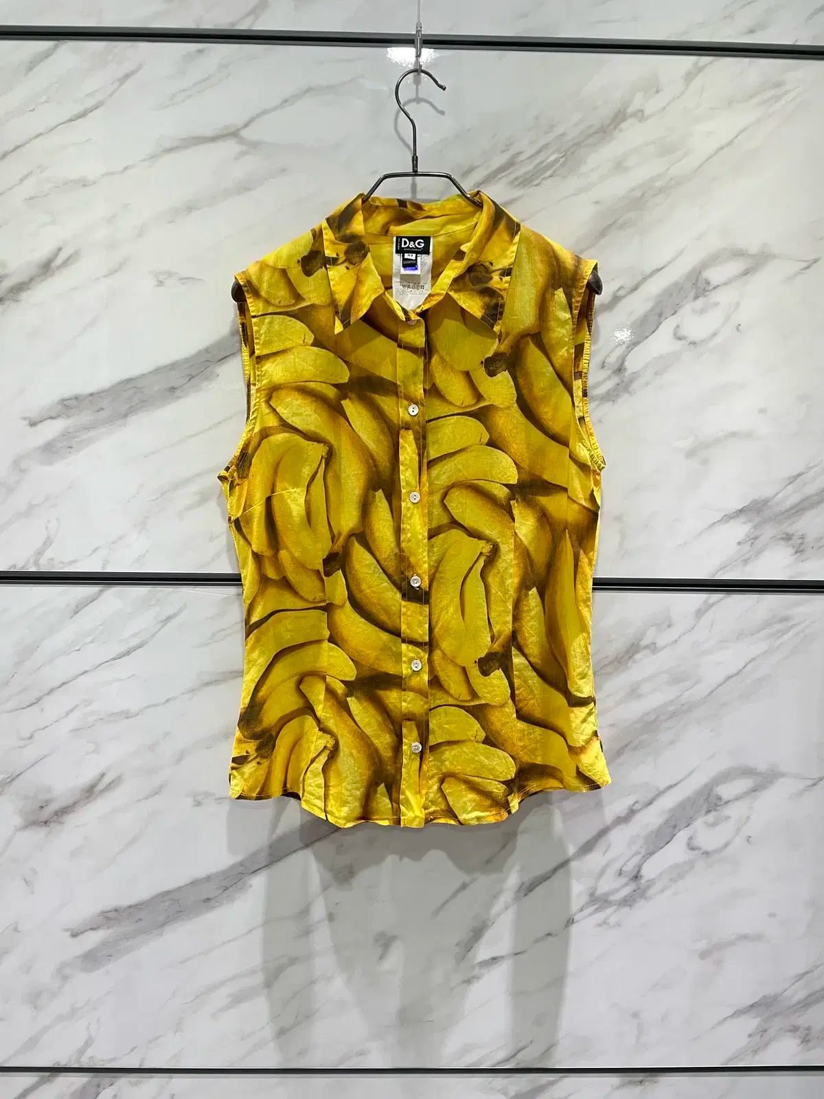 D&G/Dolce＆Gabbana ノースリーブシャツ Dolce & Gabbana D&G Japan ノースリーブTシャツ