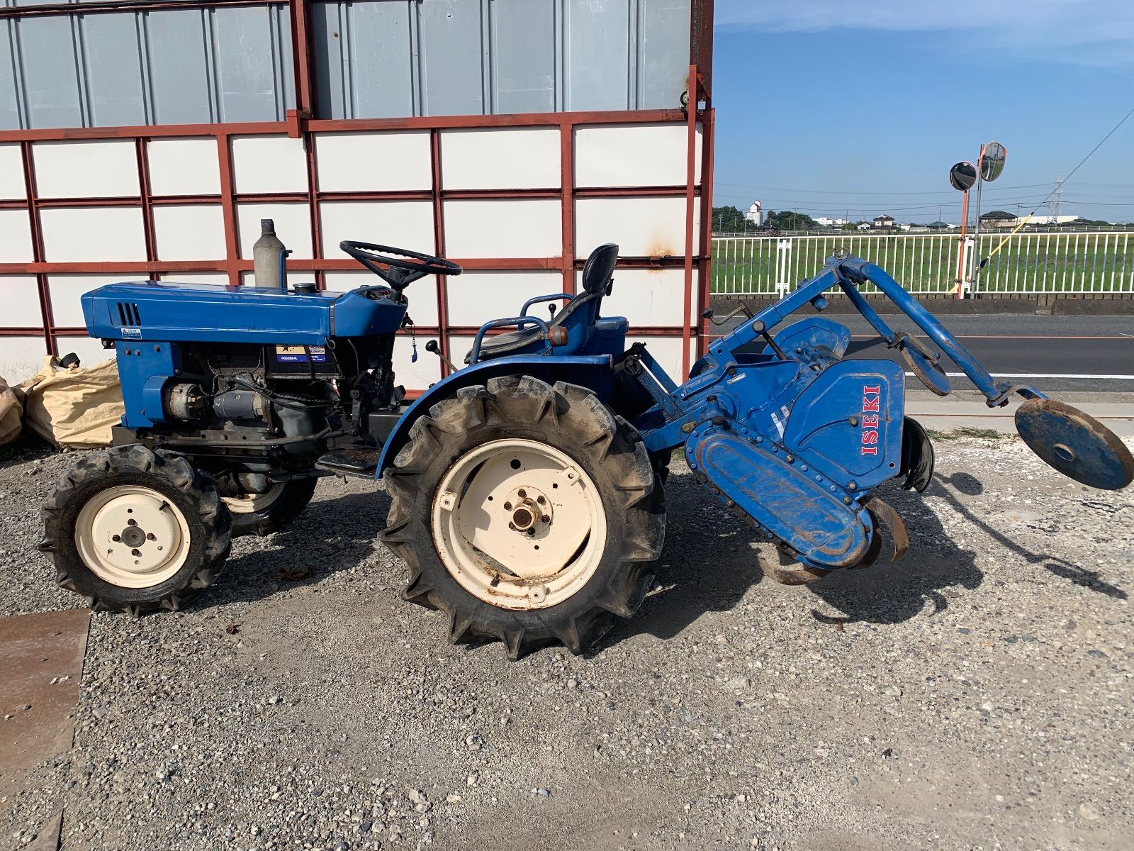 埼玉発 イセキ農機のトラクター TX1500F 251019-1