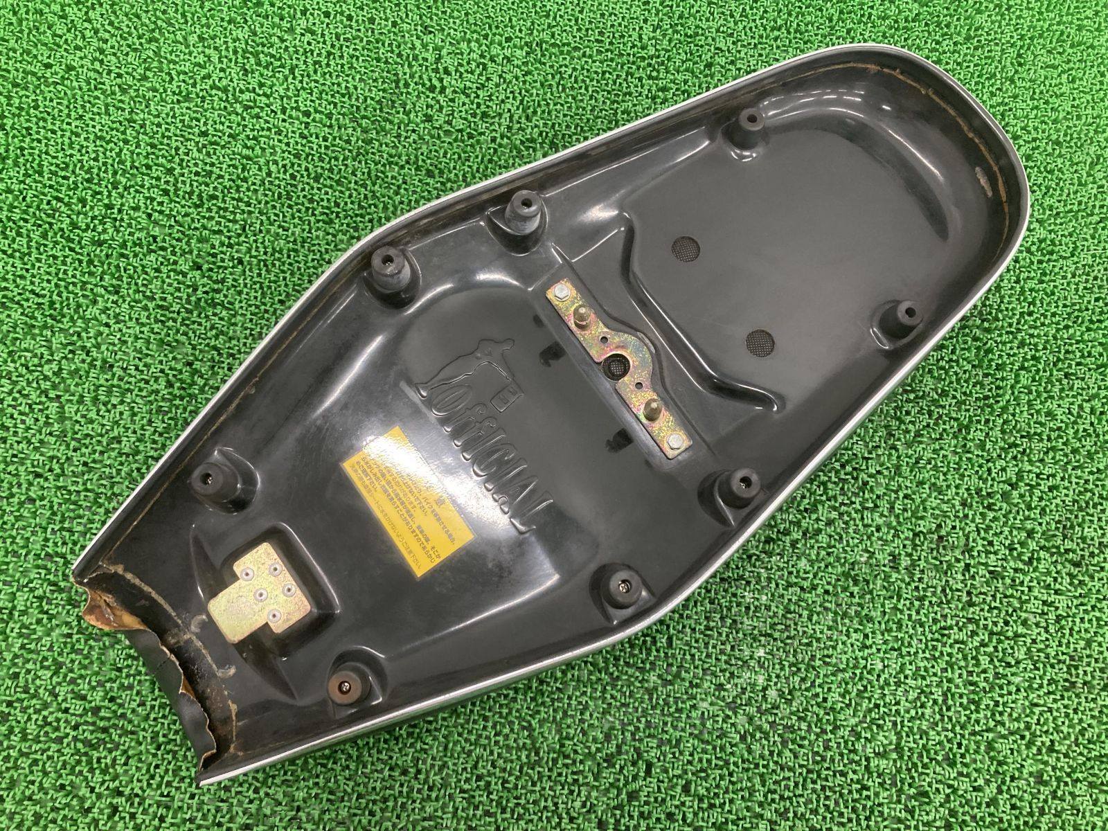 W650 シート ポッシュ製W650 シート 社外 中古 バイク 部品 POSH EJ650A W400