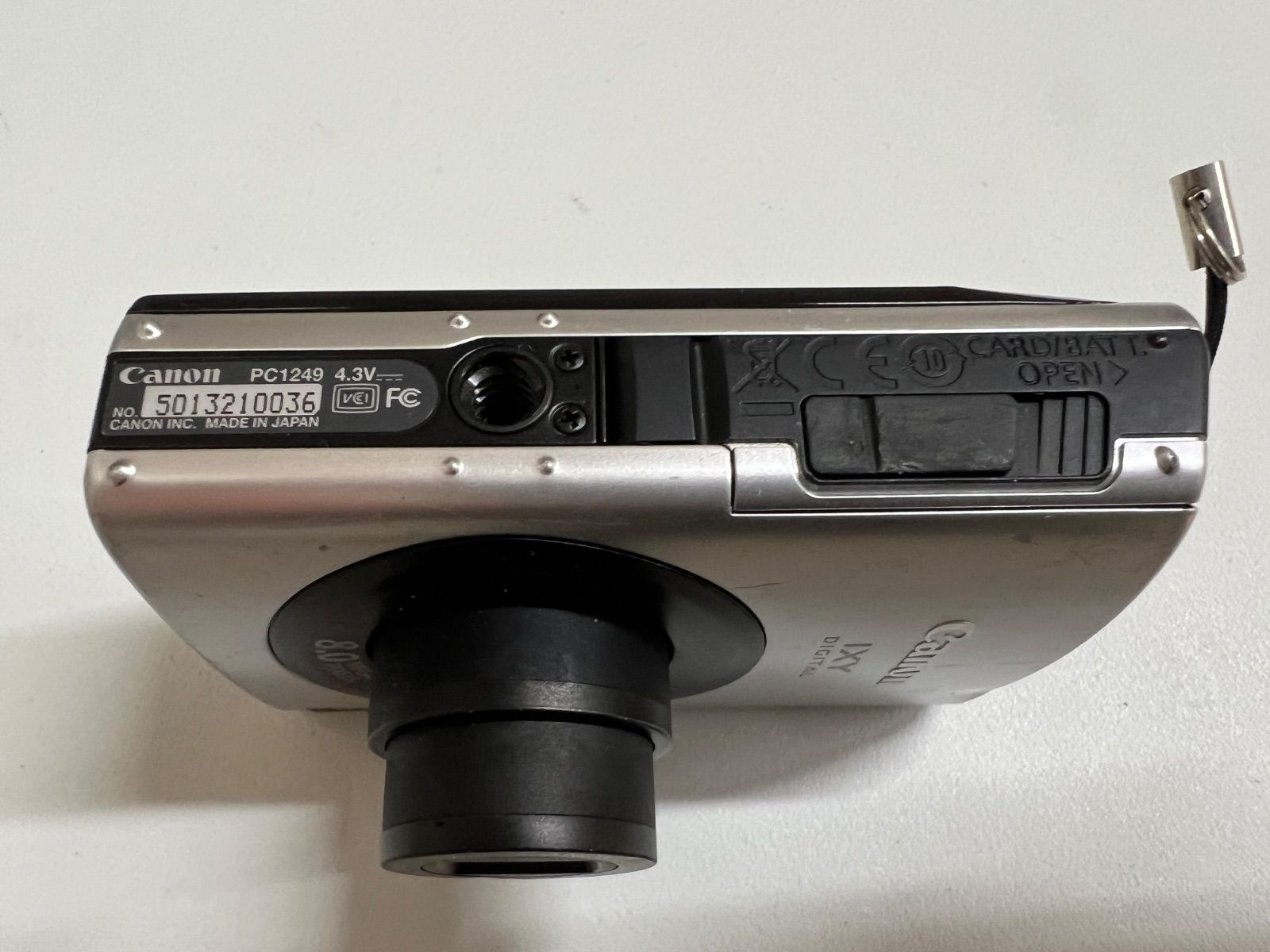 Canon キャノン IXY DIGITAL 810 IS PC1235 イクシー シルバー