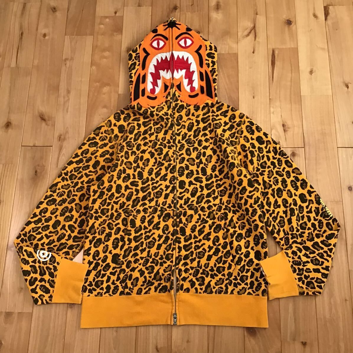 ☆激レア☆ レオパード タイガー パーカー Mサイズ a bathing ape BAPE leopard camo Tiger full zip  hoodie エイプ ベイプ NIGO - メルカリ