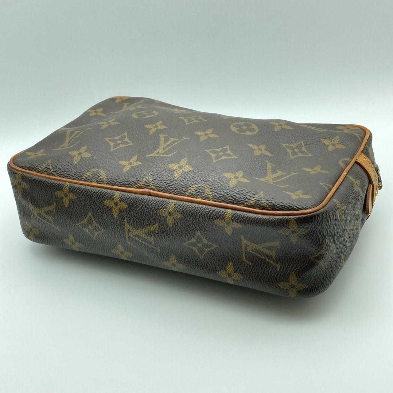25名/A044582-1/IM3000/X062-7/ LOUIS VUITTON PARIS ルイ