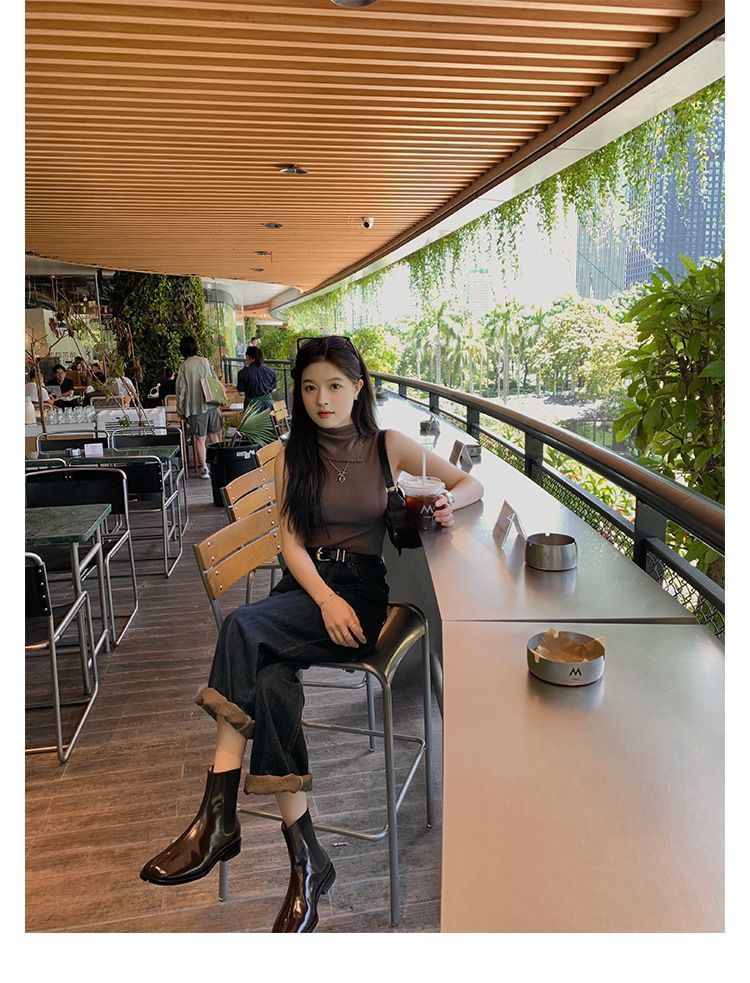 コーデ シンプル