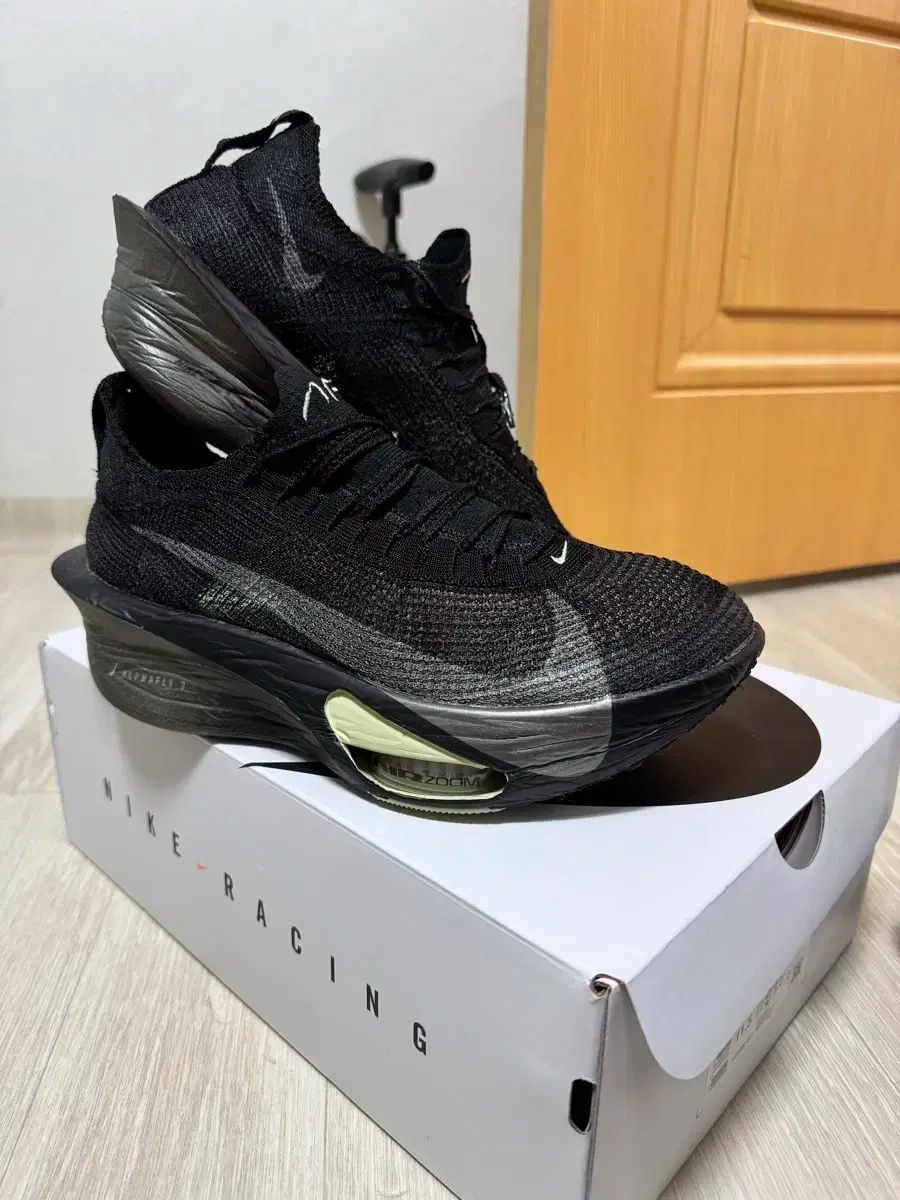 NIKE(ナイキ) アルファフライ 3 黒 280 ナイキ アルファフライ 3