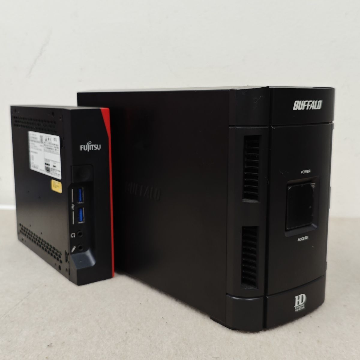 NAS 向け|Fujitsu FUTRO S740 FMVC08001|小型PC|シンクライアント|Celeron J4105|メモリ4GB|SSD 32GB|OS OpenMediaVault|Wi-Fi|有線LAN|HDDケース 2TBx2本入りセット