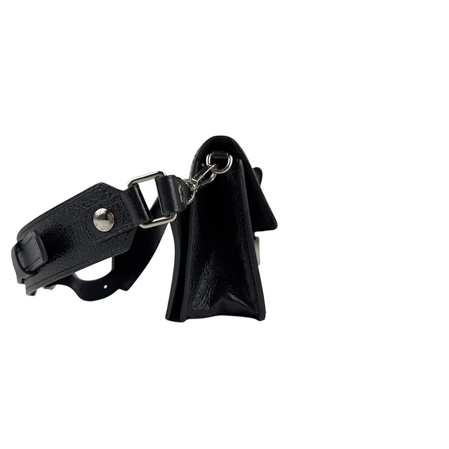 ルイ ヴィトン LOUIS VUITTON ベルトバッグ ウエストバッグ モノグラムジャイアントリバース バムバッグ ドーフィーヌ M67696