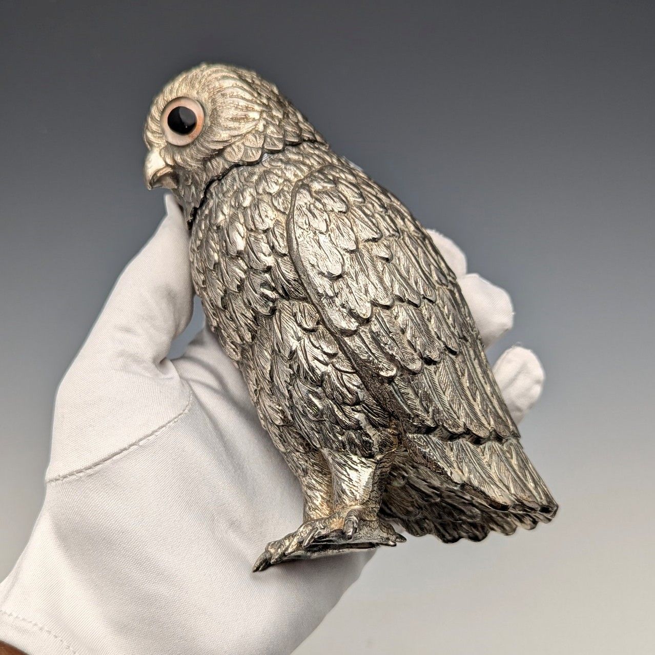 英国ヴィンテージ シルバープレート製 フクロウ型 シュガーシェイカー Corbell 英国ヴィンテージ シルバープレート製 フクロウ型 シュガー