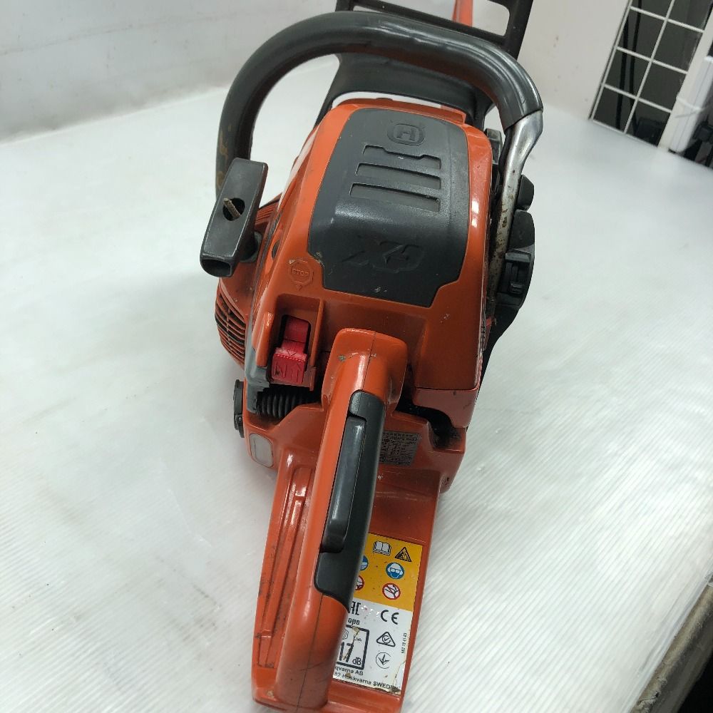 Husqvarna ハスクバーナ 切断工具 チェーンソー 本体のみ 2サイクル 550 XPG オレンジ