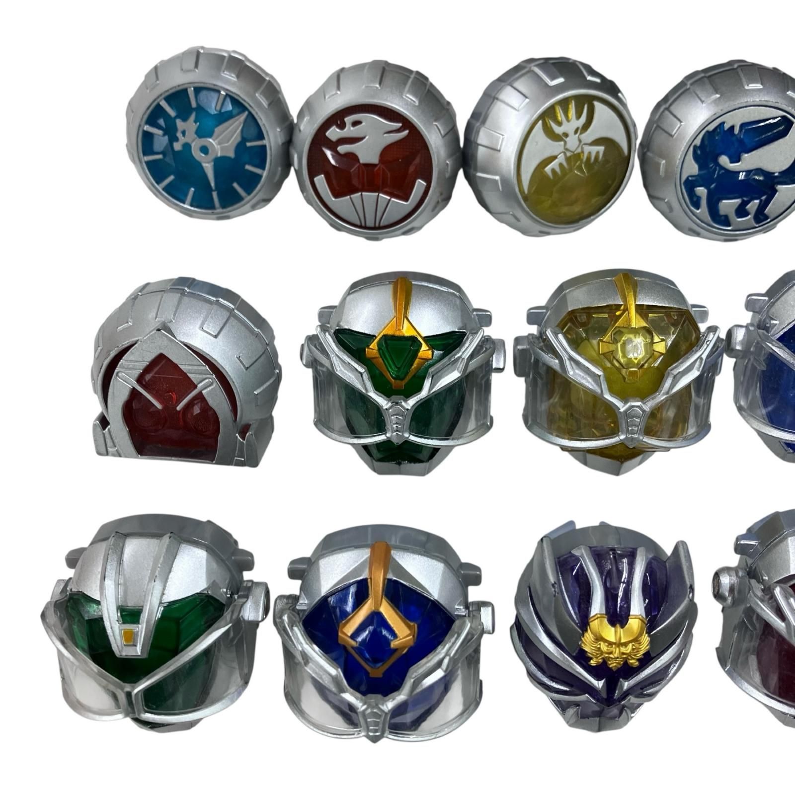 186001 仮面ライダー グッズ リング 大量まとめ売り 缶ケース付き