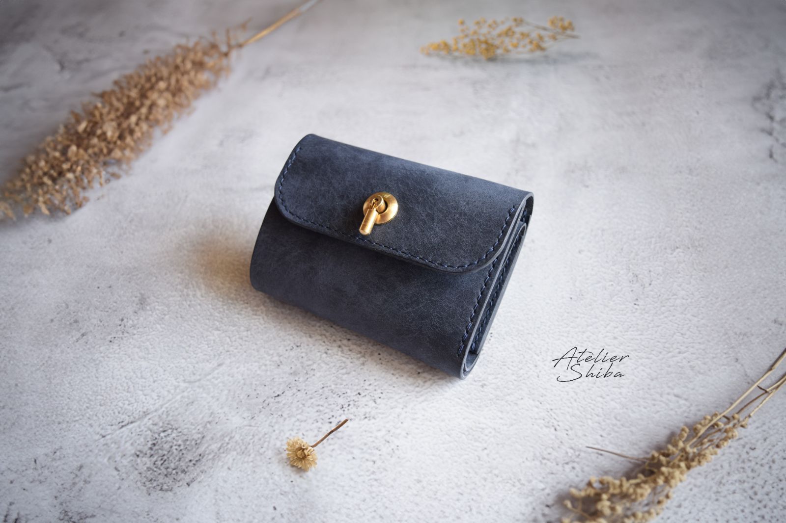 イタリアンレザー】オコシ金具の三つ折り財布 フルハンドメイド