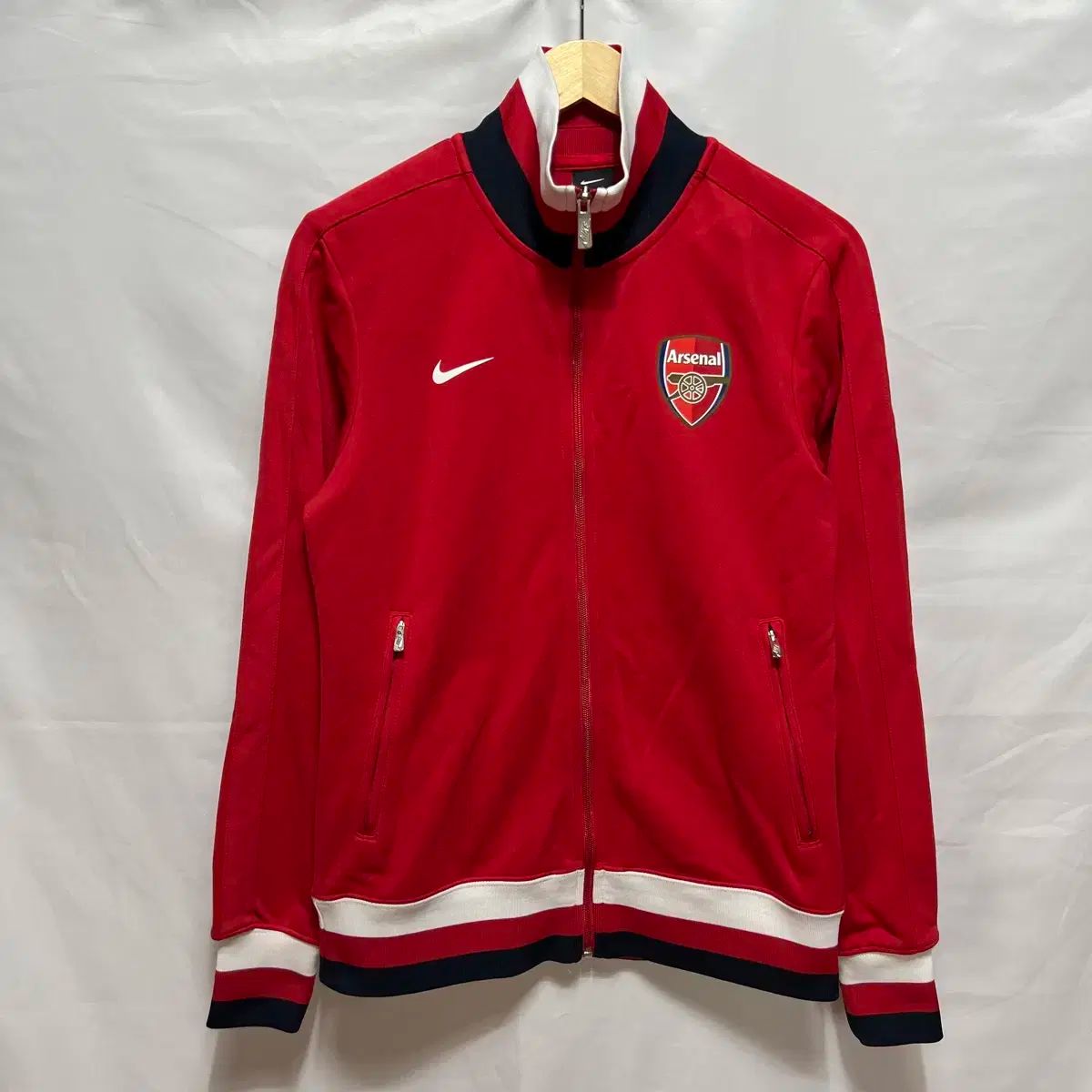 ジャージ トラックジャケット アーセナル Arsenal ナイキNIKE 赤 純正