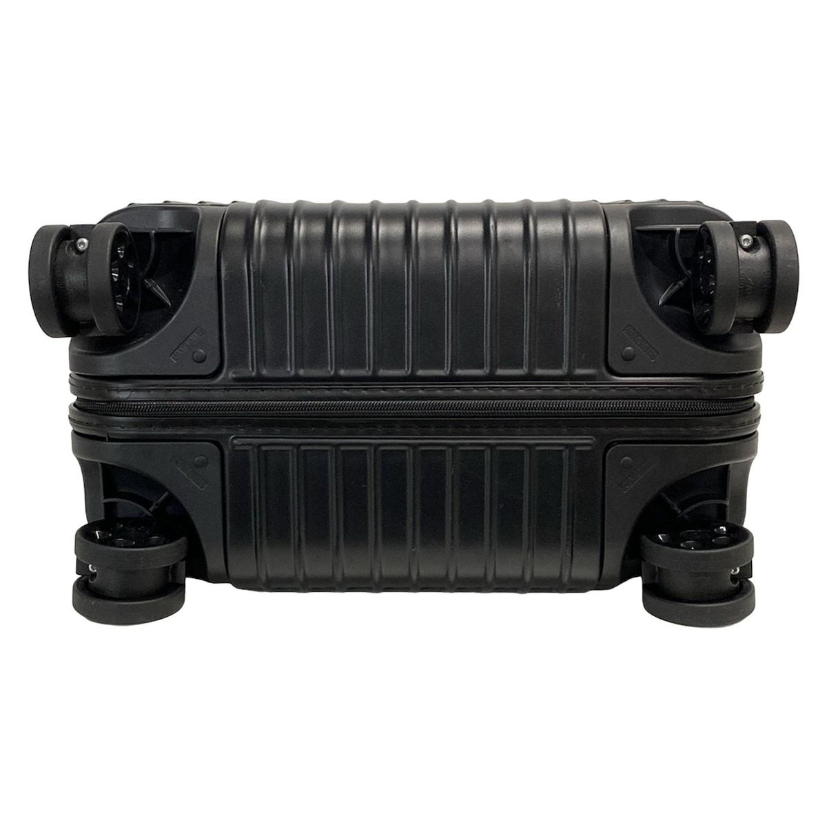 RIMOWA(リモワ) キャリーバッグ エッセンシャルチェックイン M