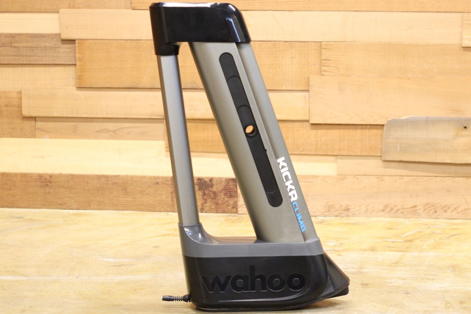 ワフー Wahoo キッカー クライム KICKR CLIMB インドアグレードシミュレーター 立川店