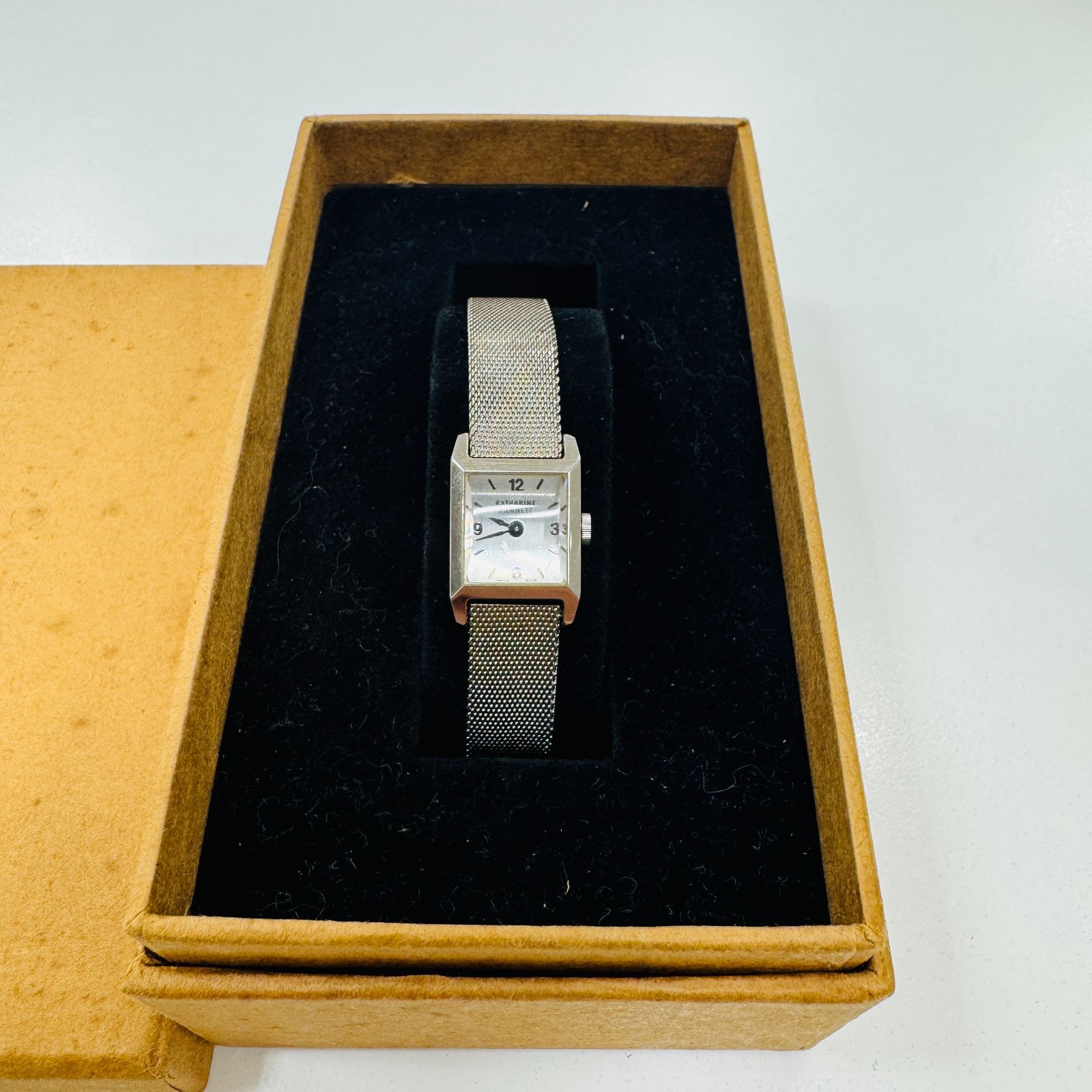 A【電池切れ】KATHARINE HAMNETT キャサリンハムネット KH-8002 
