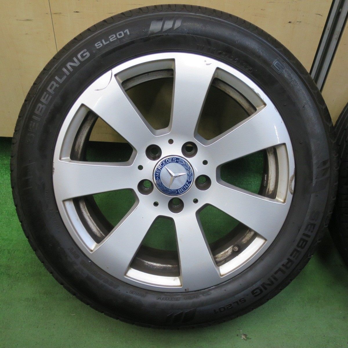 バリ溝 22年 8.5分 ベンツ Cクラス W204 純正 205 55R16 セイバーリング SL201 16インチ PCD114.3 5H 5092601TTノ