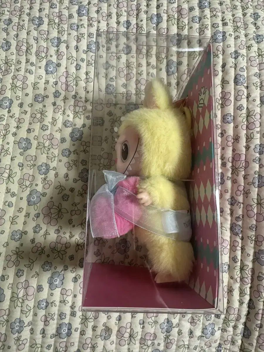 POP MART (ポップマート ) Labubu(ラブブ） チェックメイト 人形 出品