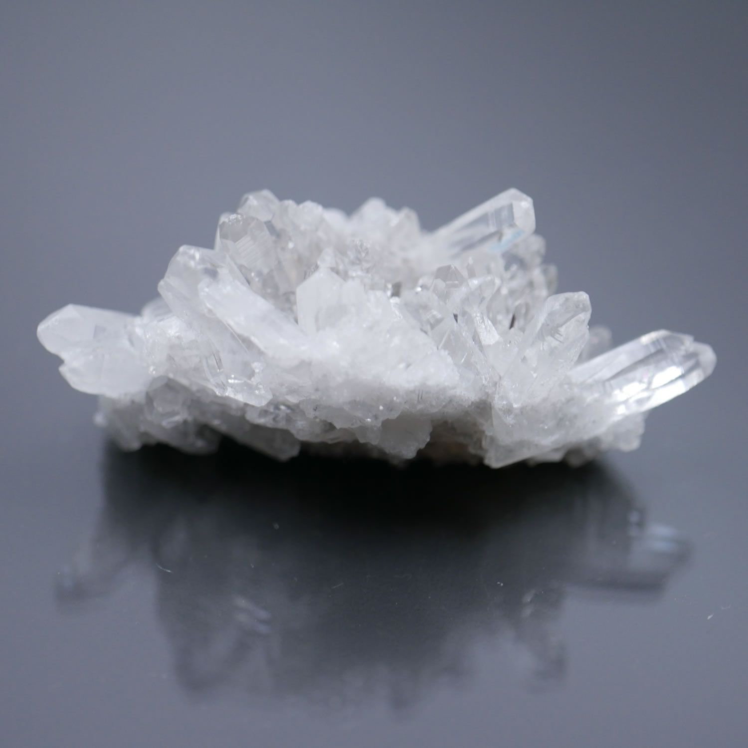 四川省産 菊花水晶 クラスター 1点物 約43g（レインボー部分あり