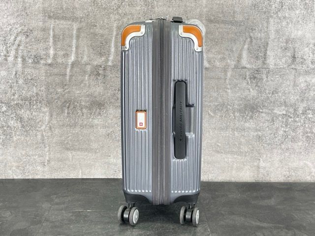 展示品 スイスミリタリー スーツケース 【中古】 SWISS MILITARY