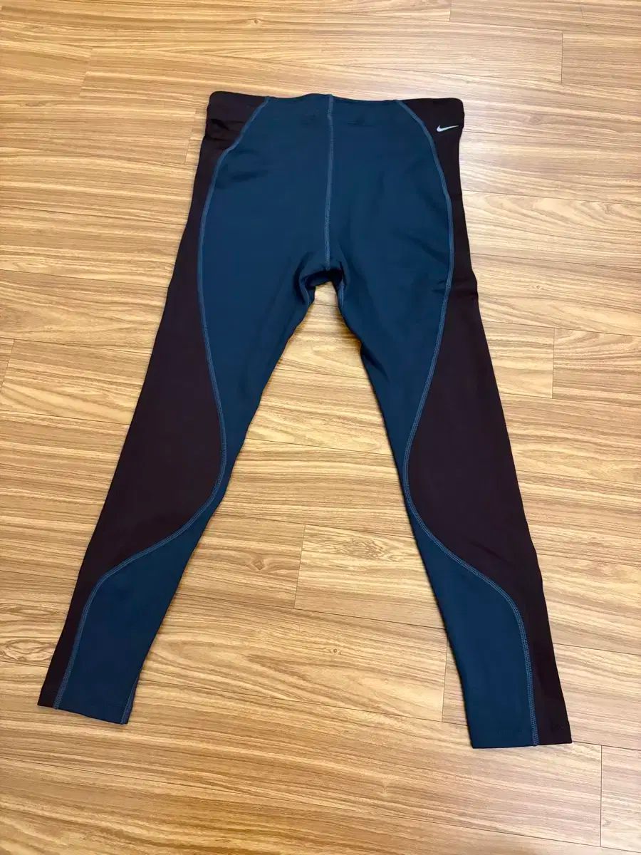 Nike Gyakusou ランニング タイツ