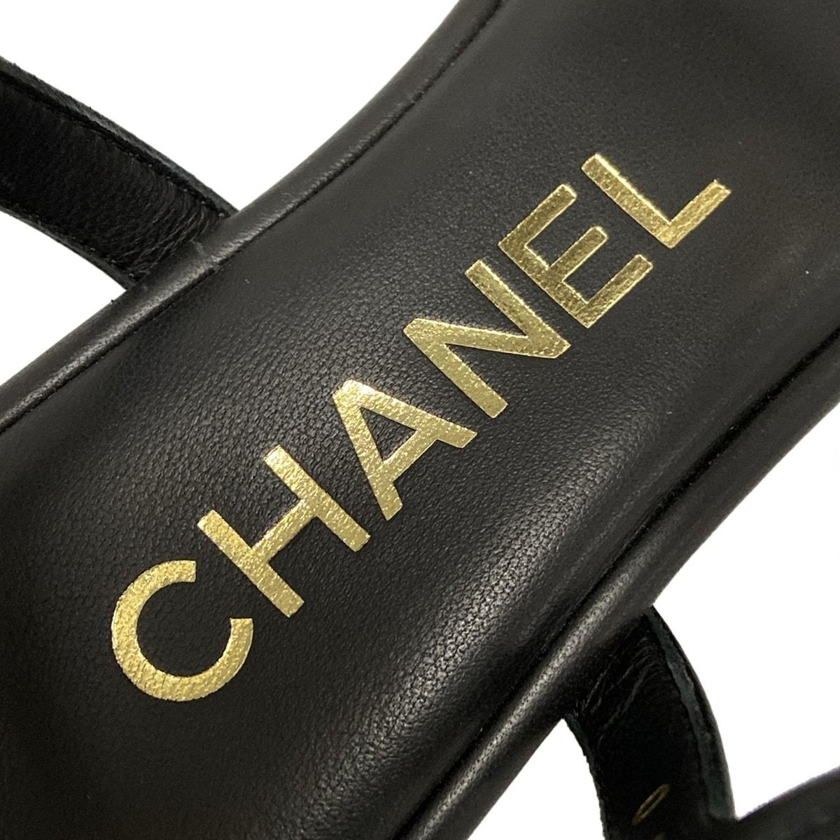 CHANEL