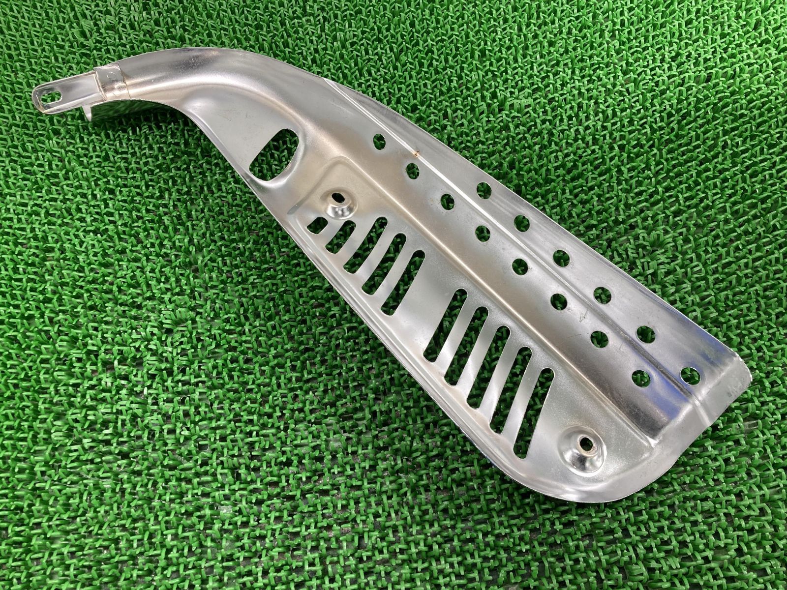 モンキー マフラーヒートガード ホンダ 純正 中古 バイク 部品 Z50J