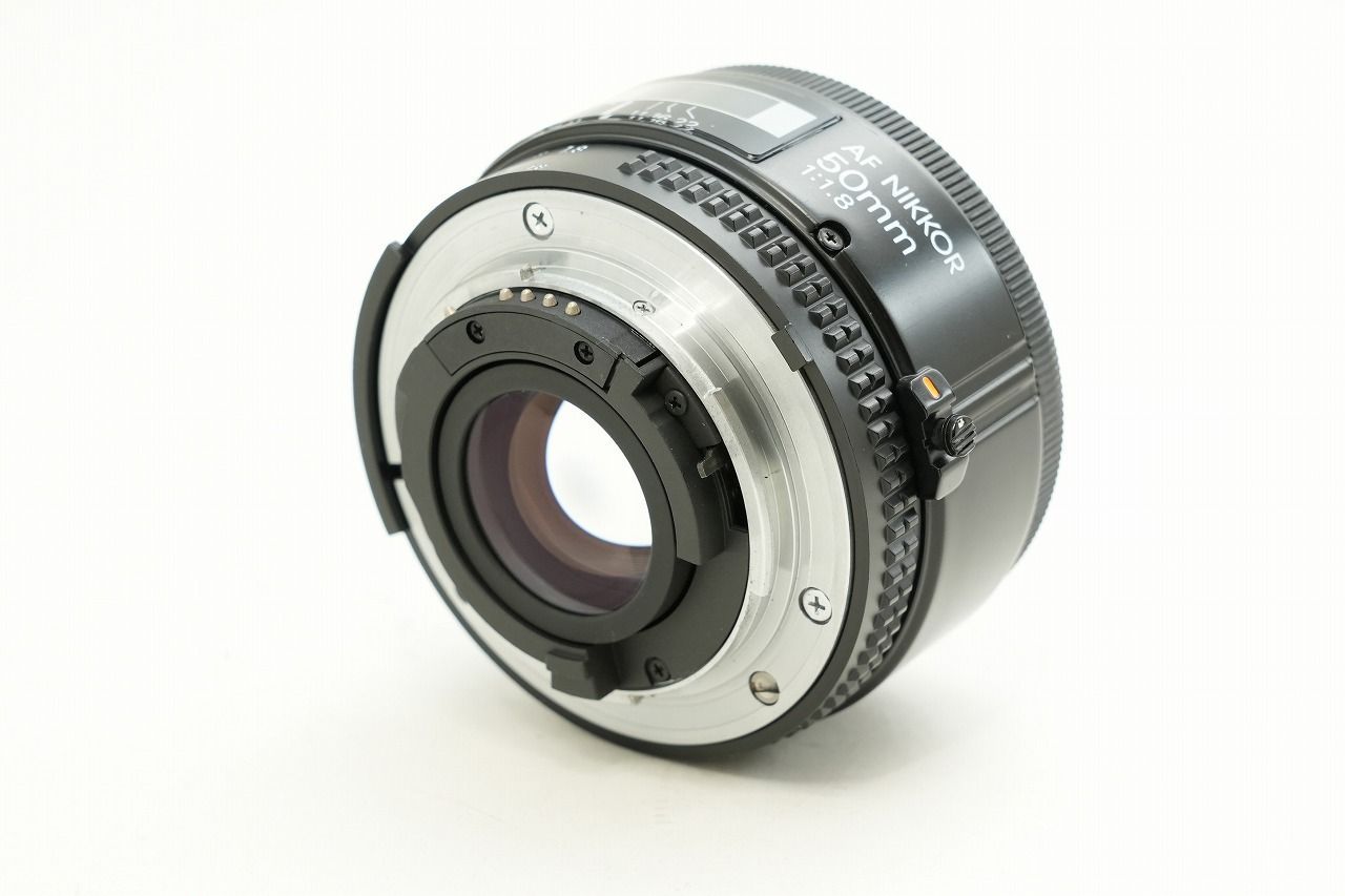 □軽量 明るい単焦点レンズ Nikon AF NIKKOR 50mm F1.8 #5055 - メルカリ 