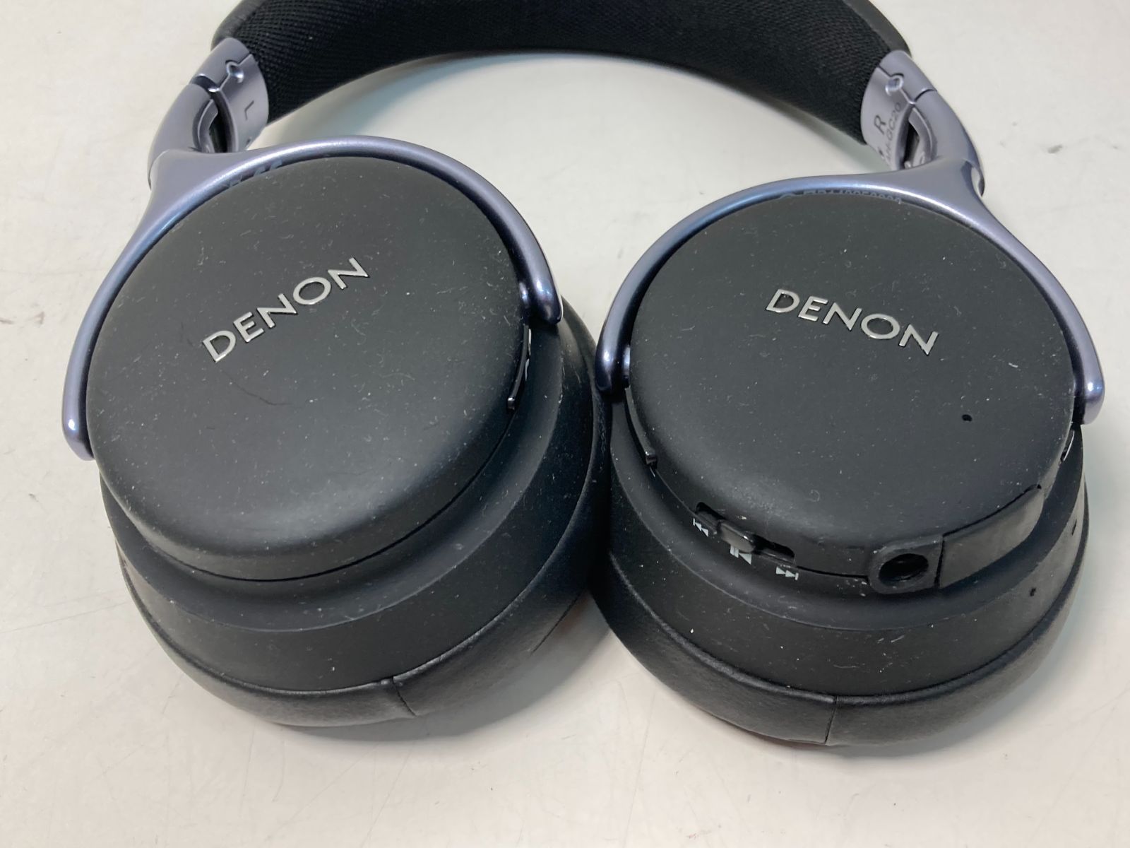 DENON デノン　AH-GC20 Fate stay night 新品未開封品 新製品] ワイヤレス・ノイズキャンセリング・ヘッドホン AH-GC20