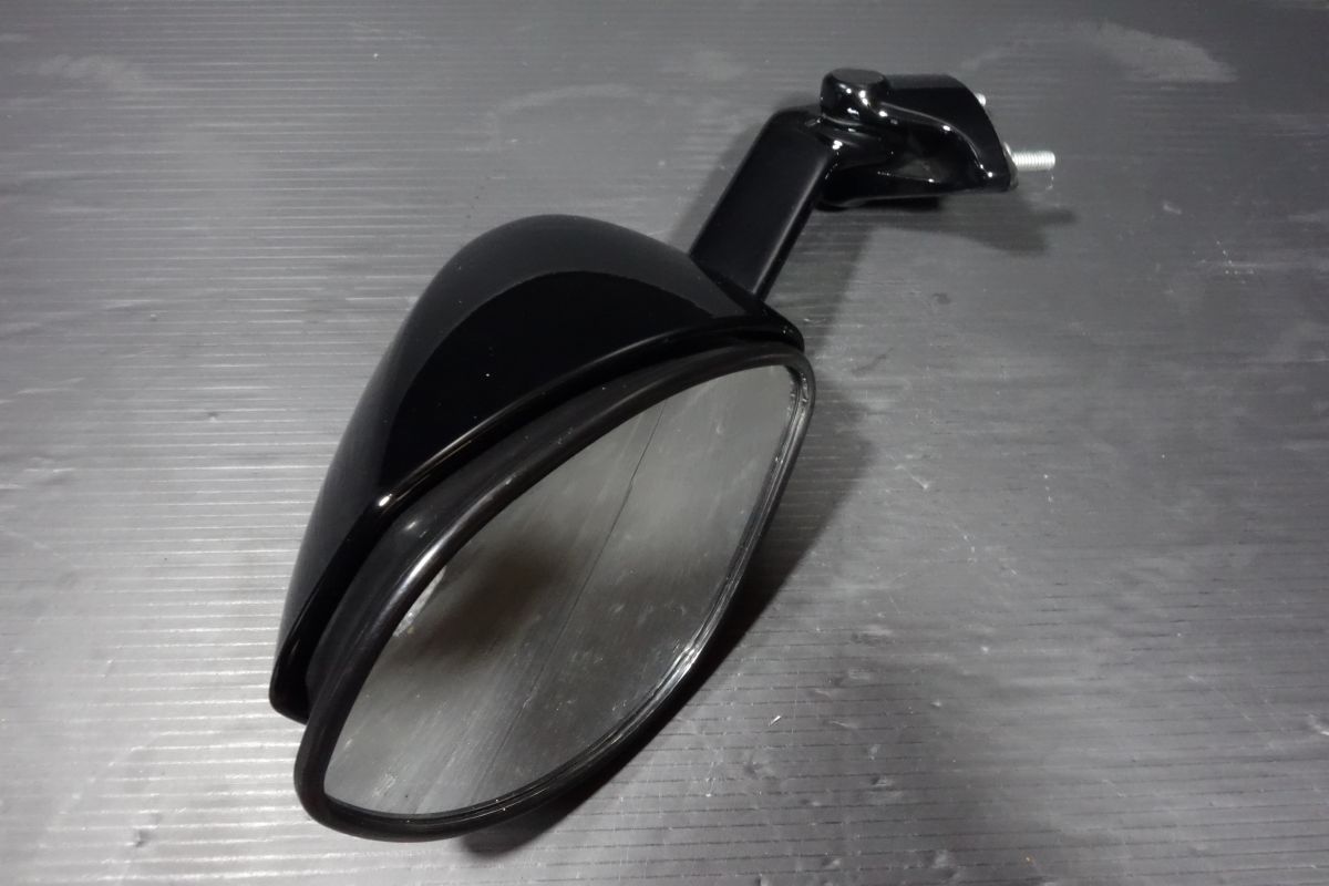 ミラー 左